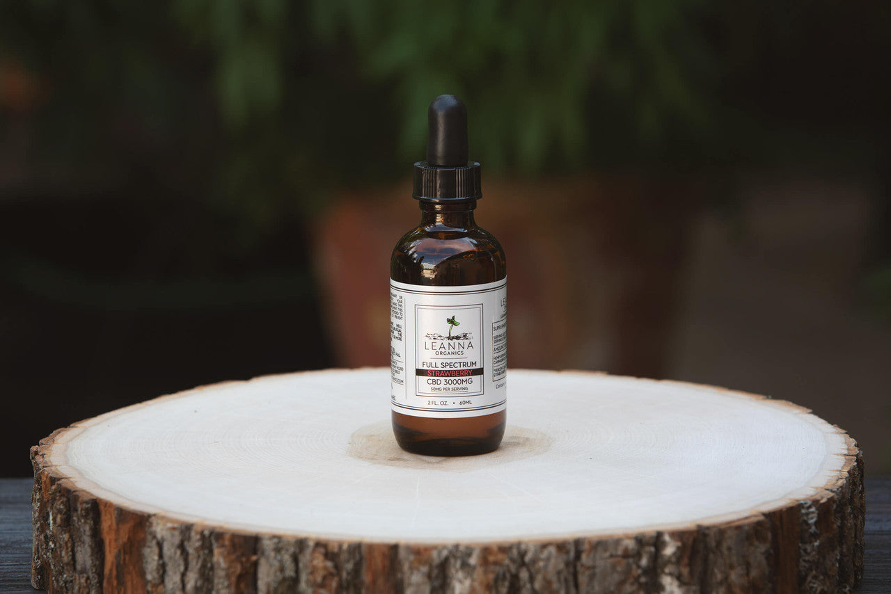 Leanna Organics strawberry full-spectrum CBD oil lifestyle